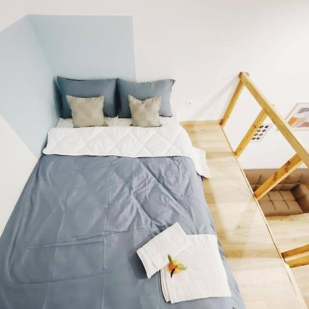 Velestinou Private Maisonette Apartman Athén Kültér fotó