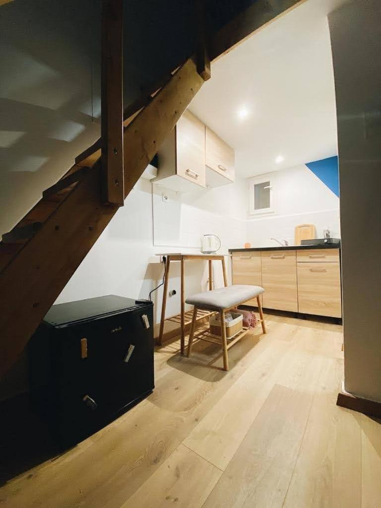Velestinou Private Maisonette Apartman Athén Kültér fotó