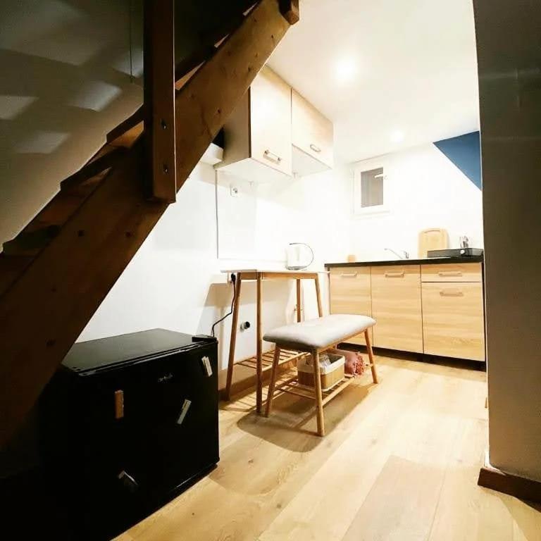 Velestinou Private Maisonette Apartman Athén Kültér fotó